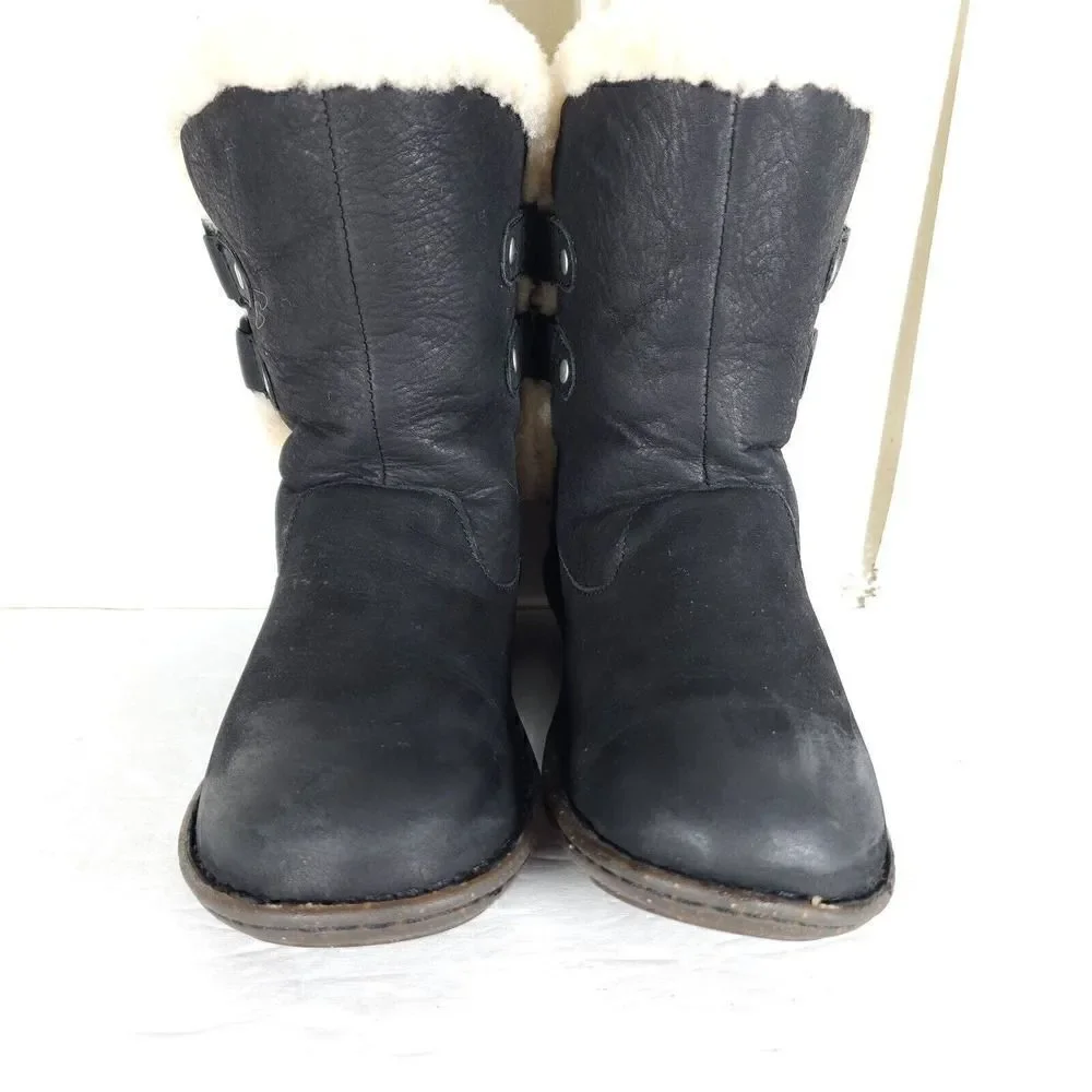 UGG Women's Akadia US 7 Black Leather Sheepskin Shearling Mid Calf Winter Boots